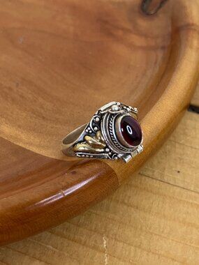 Silver Poison Ring with Garnet Cabochon Brass Accent Vintage 90s 925 Sterling